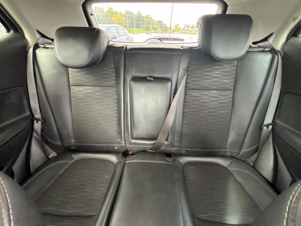 Used 2016 Buick Encore Sport Touring AWD/4WD image 29