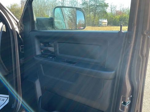 Used 2021 RAM 2500 Tradesman image 44