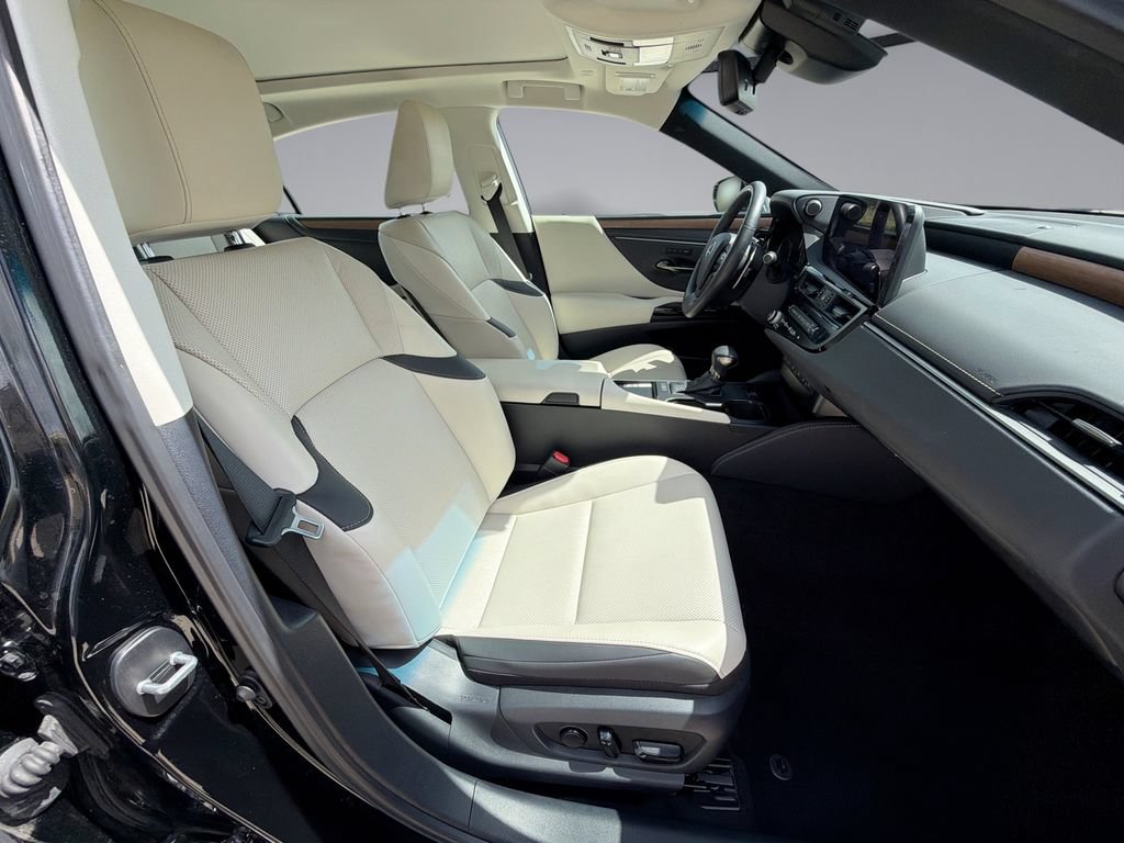 Certified 2024 Lexus ES 350 w/ Premium Package FWD image 16