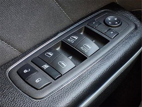 Used 2023 Dodge Charger GT image 15