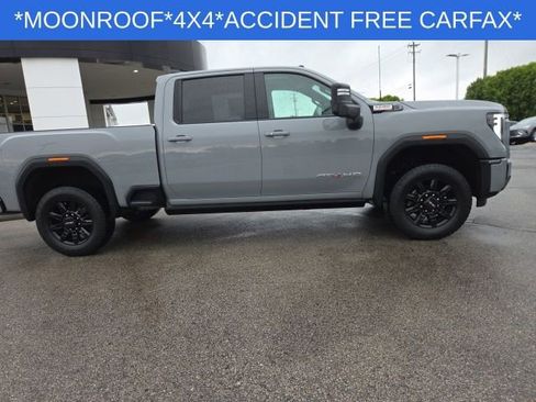 Used 2024 GMC Sierra 2500 AT4 w/ AT4 Premium Plus Package AWD/4WD image 27