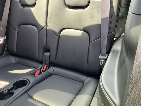 Used 2023 Tesla Model Y Long Range image 35