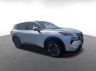 Used 2025 Nissan Rogue SV AWD/4WD video 2
