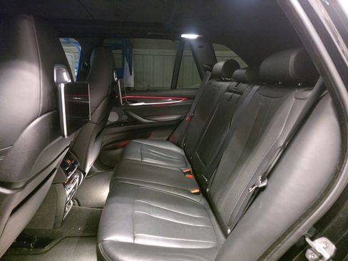 Used 2018 BMW X5 M w/ Executive Package AWD/4WD image 47