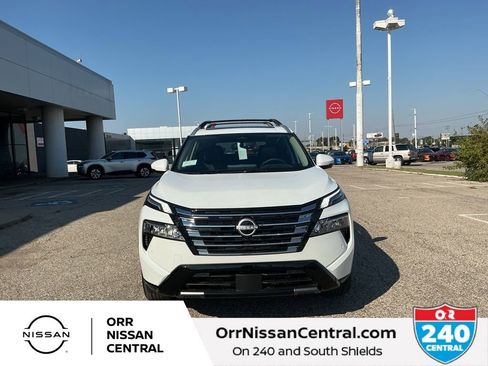 New 2026 Nissan Rogue Platinum w/ Platinum Premium Package AWD/4WD image 2