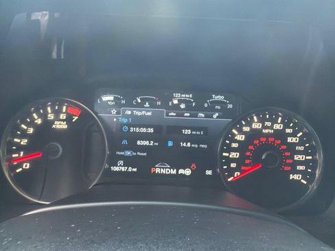 Used 2019 Ford F150 Raptor w/ Equipment Group 802A Luxury AWD/4WD image 14