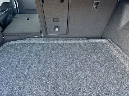 New 2026 Volkswagen Taos SEL image 14