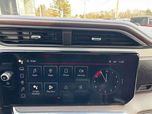 Used 2024 GMC Sierra 2500 Denali w/ Denali Reserve Package image 29