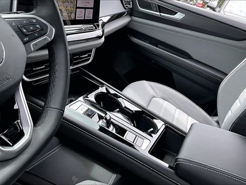 New 2026 Volkswagen Atlas Cross Sport SEL R-Line AWD/4WD image 23