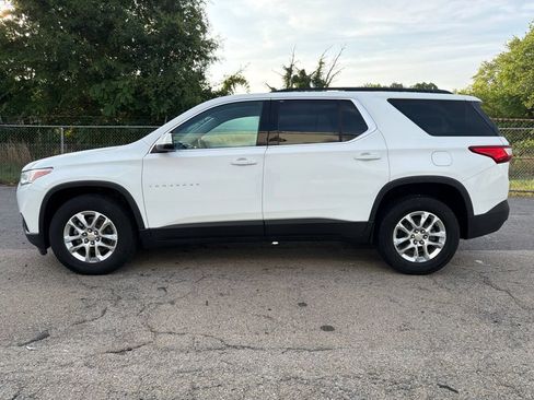 Used 2021 Chevrolet Traverse LT AWD/4WD image 5