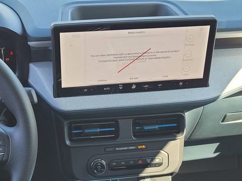 New 2026 Ford Maverick XLT image 8