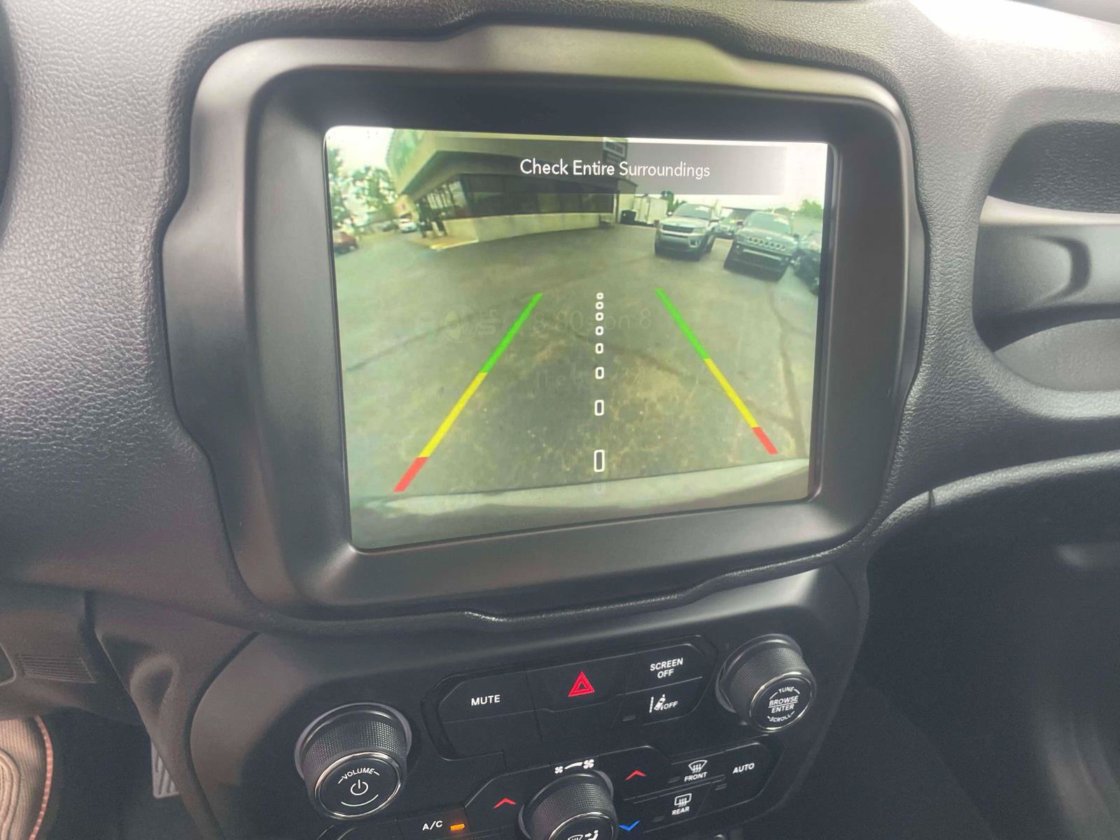 Used 2021 Jeep Renegade Limited AWD/4WD image 18
