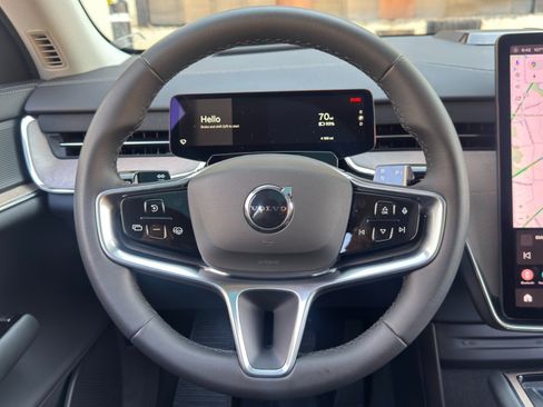 Used 2025 Volvo EX90 Plus AWD/4WD image 21