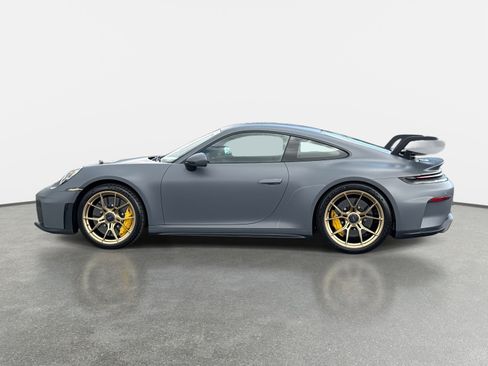 Used 2026 Porsche 911 GT3 w/ Chrono Package RWD image 6