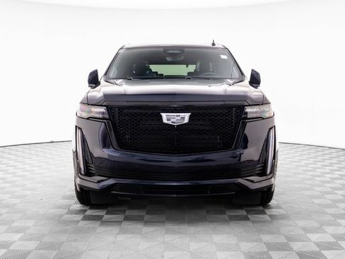 Used 2021 Cadillac Escalade Sport w/ Driver Assist Tech Package image 10