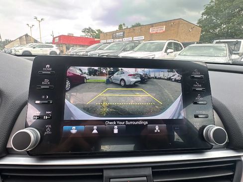 Used 2021 Honda Accord EX-L image 26