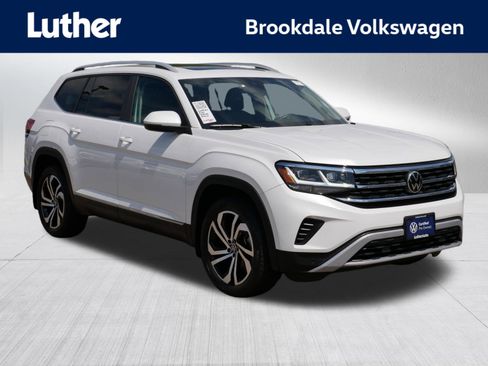Certified 2022 Volkswagen Atlas SEL AWD/4WD image 1