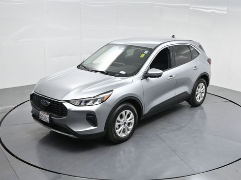 Used 2024 Ford Escape Active w/ Tech Pack #2 image 30