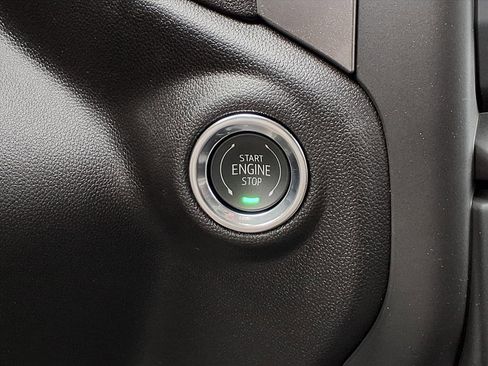 New 2026 Chevrolet Silverado 1500 W/T image 12