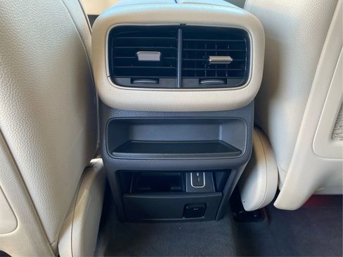 Used 2020 Mercedes-Benz GLE 350 4MATIC image 26