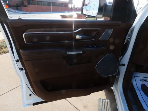 Used 2021 RAM 1500 Limited image 28