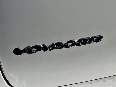 New 2026 Chrysler Voyager LX image 5