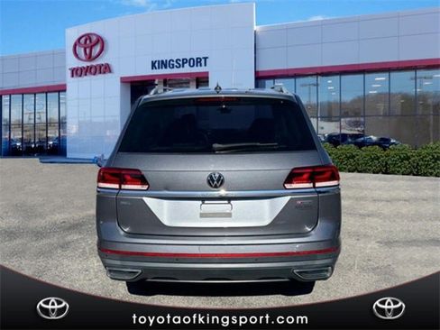 Used 2022 Volkswagen Atlas SEL image 4