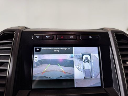 Used 2018 Ford F150 Raptor w/ Equipment Group 802A Luxury image 15