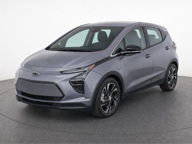 Used 2023 Chevrolet Bolt LT w/ Infotainment Package FWD image 3