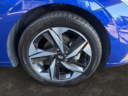 Used 2023 Hyundai Elantra Limited FWD image 38