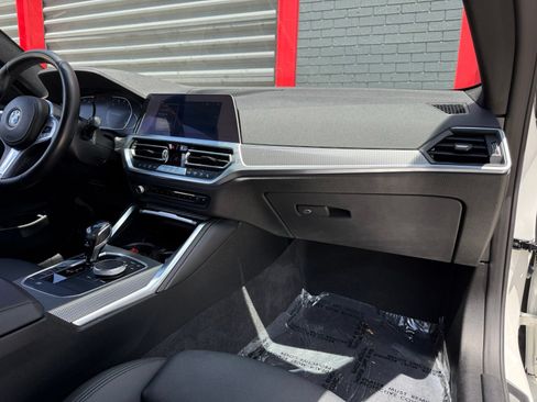 Used 2021 BMW 440i xDrive Coupe AWD/4WD image 23