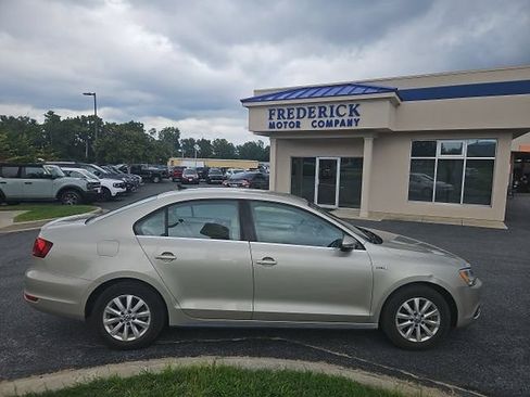 Used 2013 Volkswagen Jetta Hybrid Sedan FWD image 3