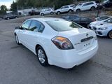Used 2010 Nissan Altima 2.5 SL w/ SL Pkg image 3