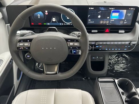 New 2026 Hyundai Ioniq 5 Limited image 12