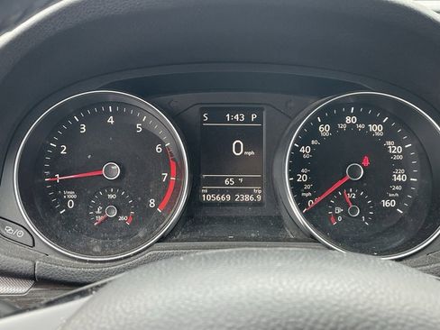 Used 2016 Volkswagen Passat 1.8T SE w/ Lighting Package (P06) image 9