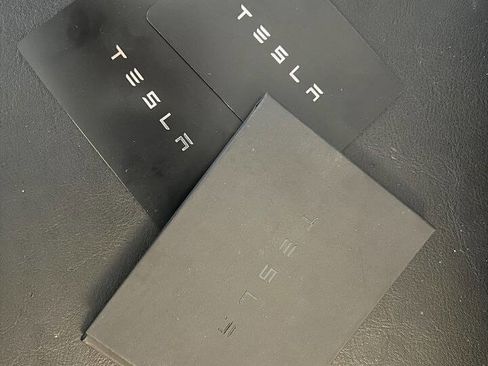 Used 2020 Tesla Model 3 Performance AWD/4WD image 18