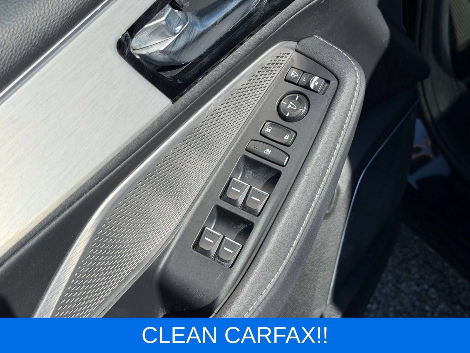 Used 2023 Acura MDX w/ Technology Package AWD/4WD image 16