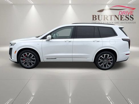 Certified 2023 Cadillac XT6 Sport w/ Platinum Package AWD/4WD image 9