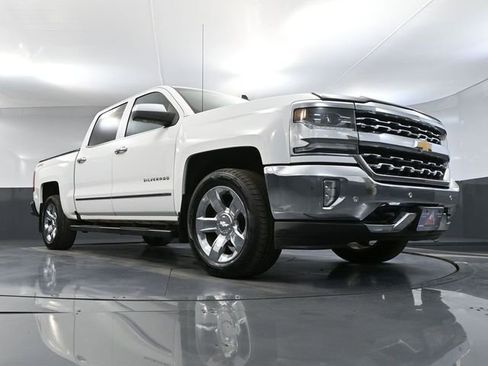 Used 2017 Chevrolet Silverado 1500 LTZ w/ Sport Package AWD/4WD image 54