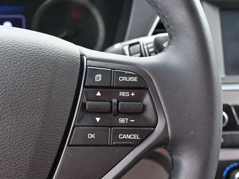 Used 2016 Hyundai Sonata Sport w/ Option Group 02 FWD image 18