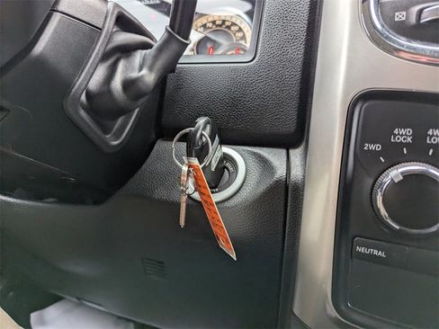 Used 2018 RAM 2500 Laramie image 18