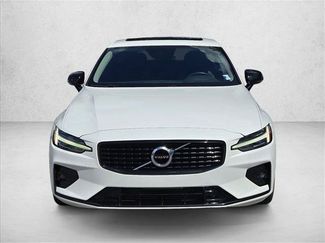 Used 2021 Volvo S60 T5 Momentum w/ Premium Package FWD video 2