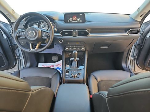 Used 2020 MAZDA CX-5 Touring FWD image 9