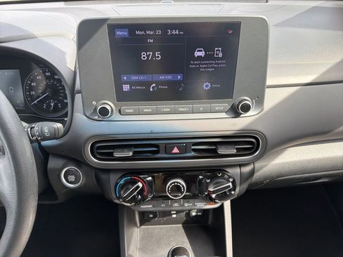 Used 2022 Hyundai Kona SEL image 24