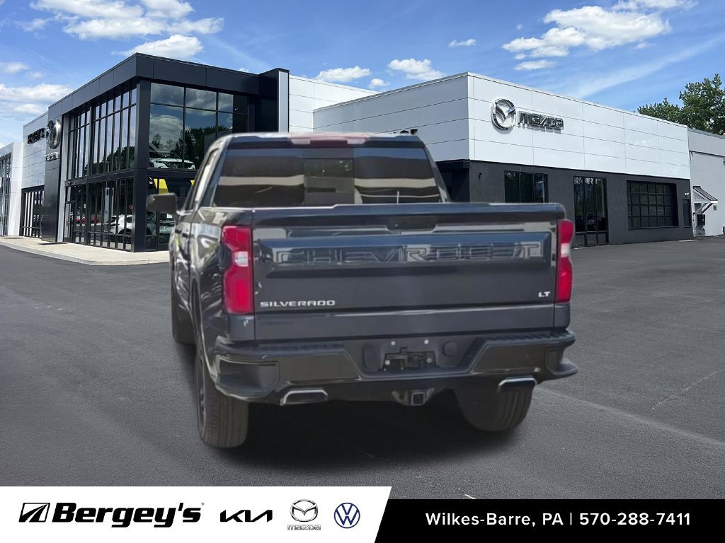 Used 2020 Chevrolet Silverado 1500 LT Trail Boss AWD/4WD image 9