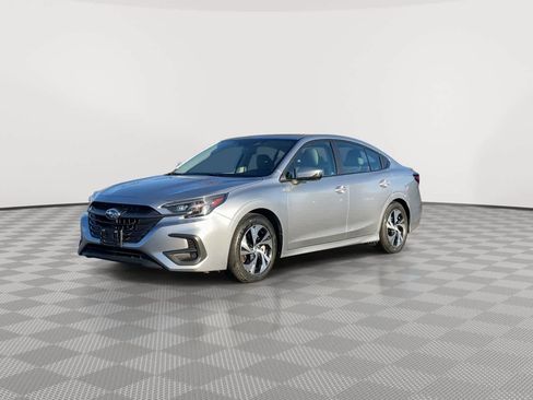 Used 2024 Subaru Legacy Premium image 4