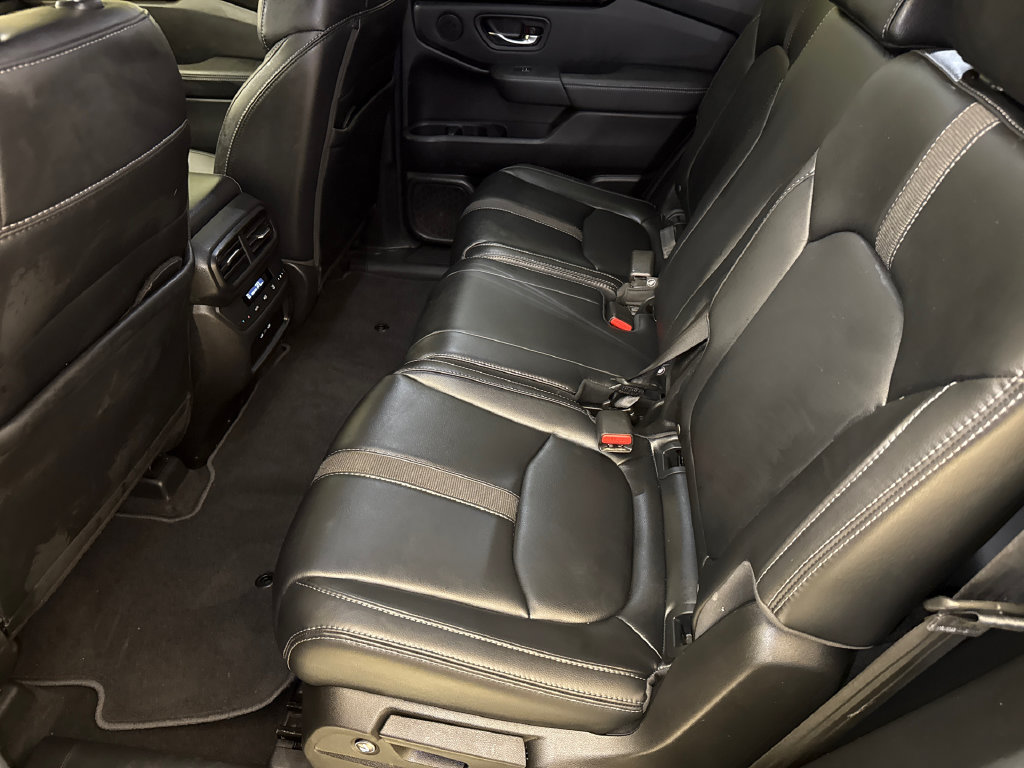 Certified 2025 Honda Pilot EX-L image 17