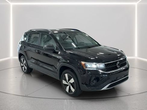 Certified 2024 Volkswagen Taos S AWD/4WD image 8