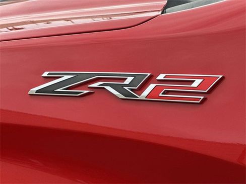 Used 2022 Chevrolet Silverado 1500 ZR2 w/ Technology Package image 31