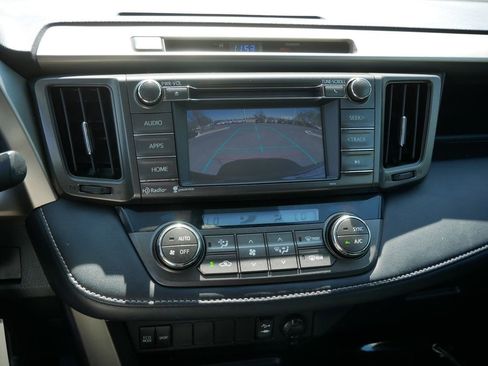 Used 2014 Toyota RAV4 XLE AWD/4WD image 18